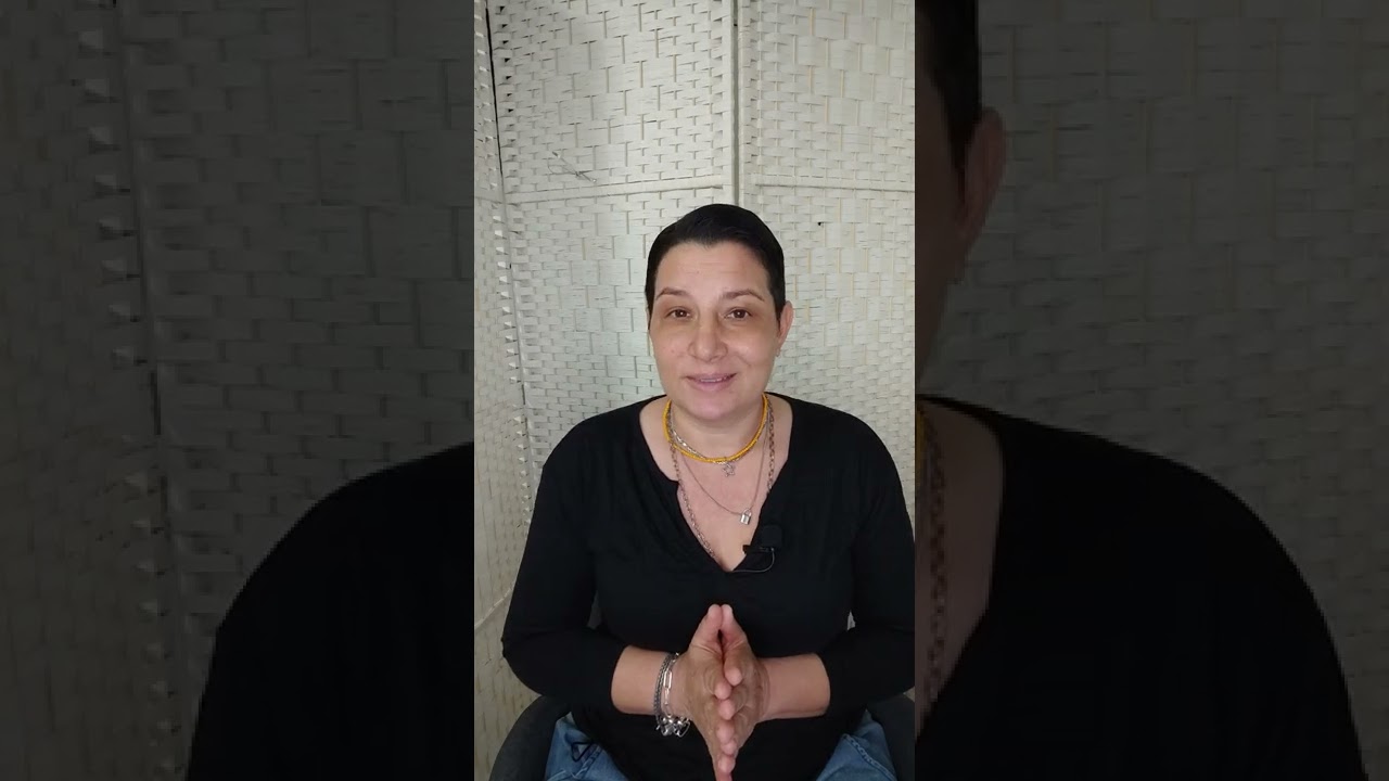 "יומן מסע מהבור אל האור" - פרק 3: חיוך הראשון